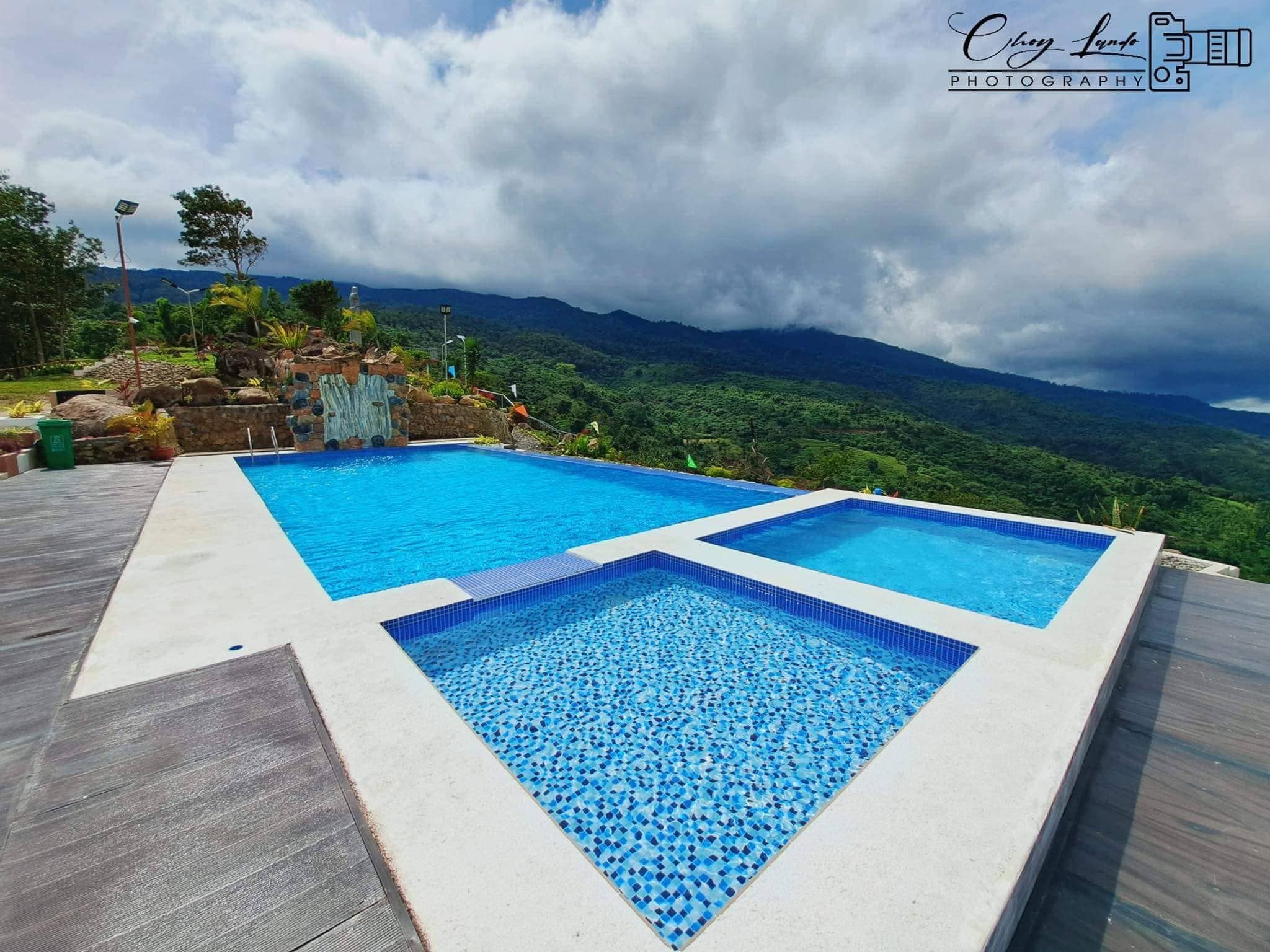 Gianna's Mountain Resort