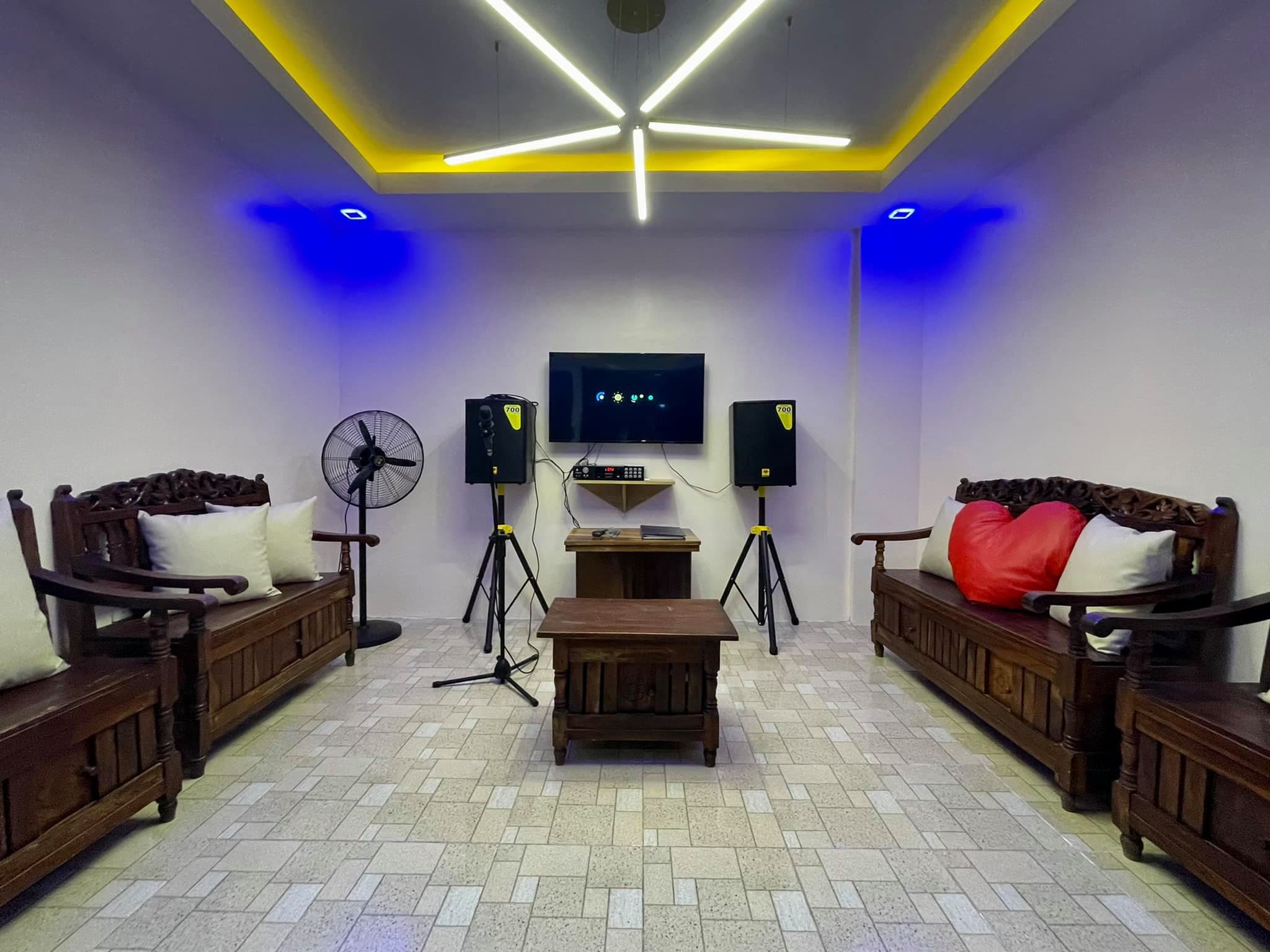 Gallery 3