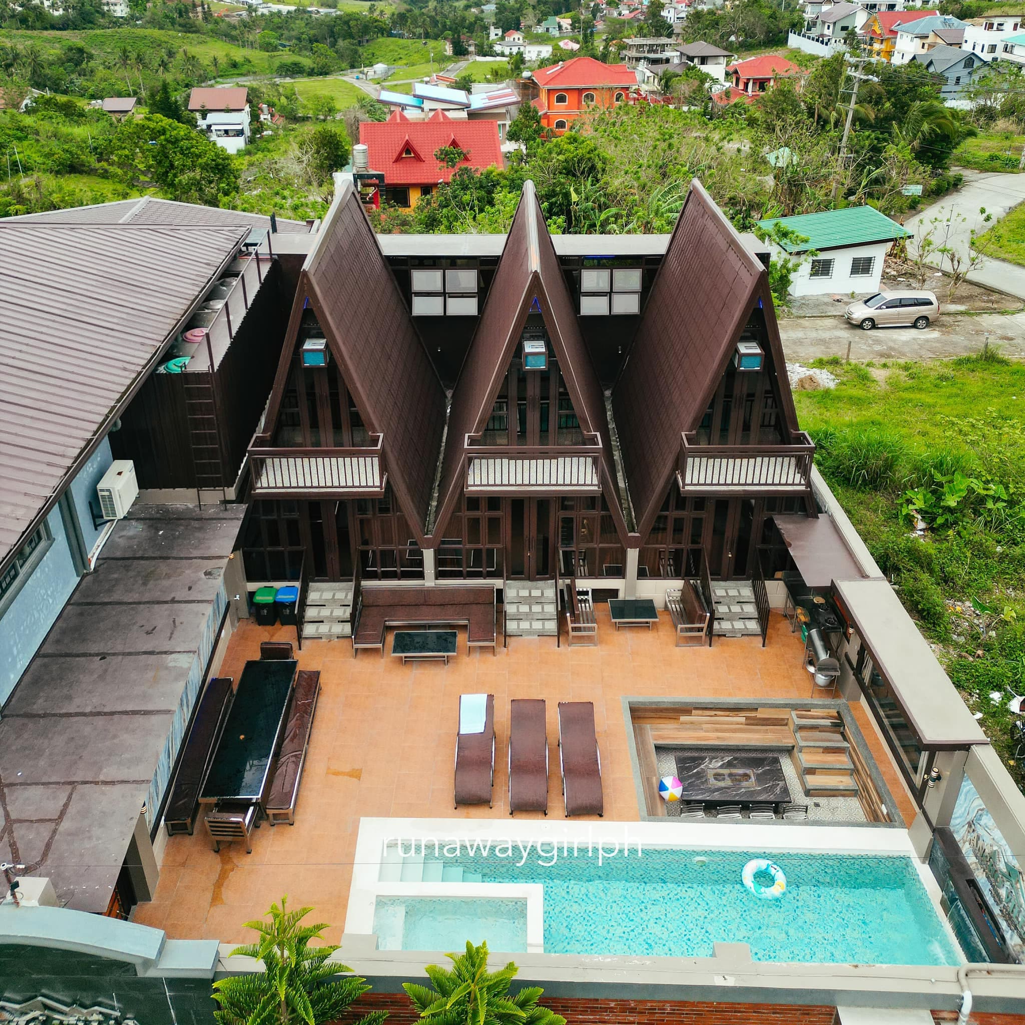 Pancho Villas Tagaytay