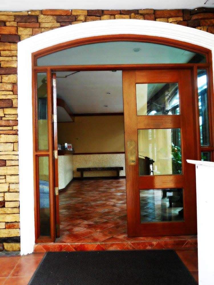 Gallery 5