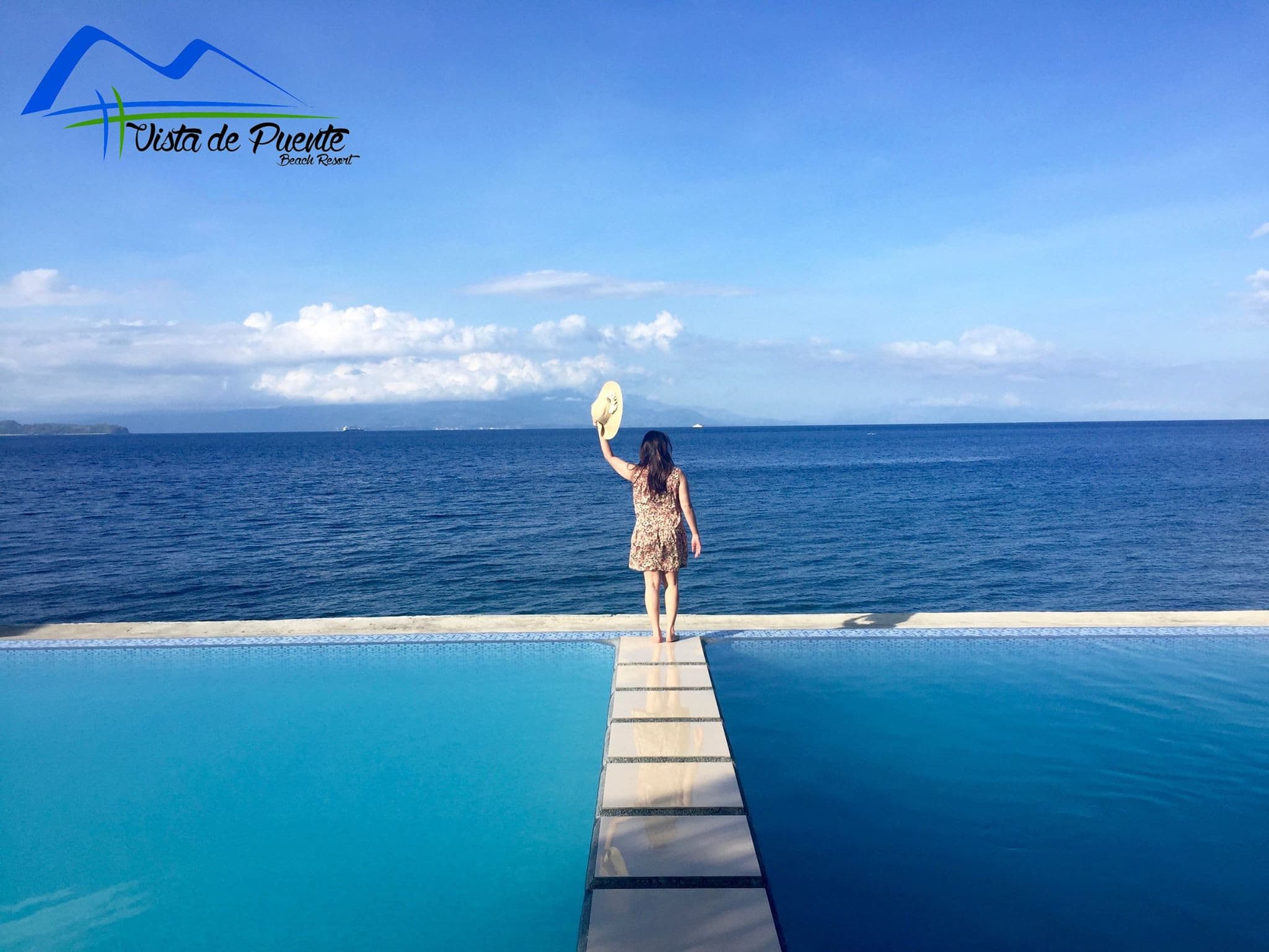 Vista de Puente Beach Resort