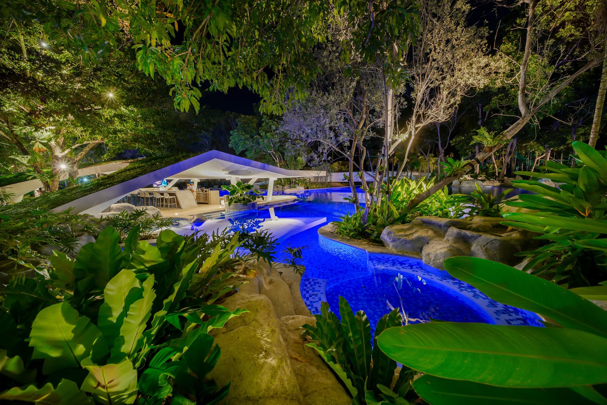 Tambuli Seaside Resort and Spa