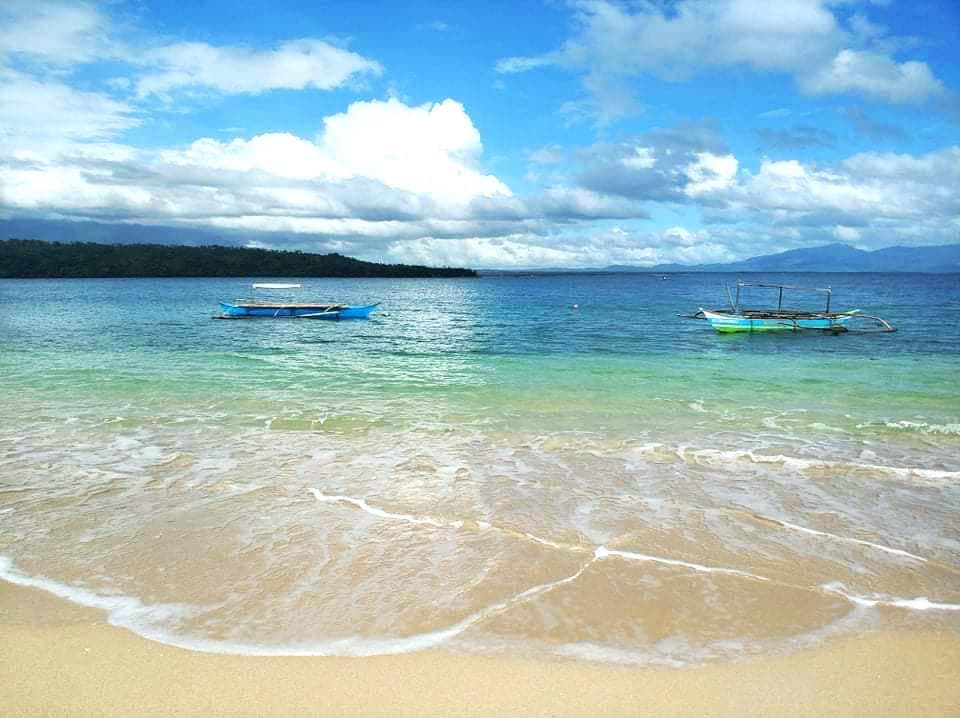 Balay Atulayan Beach Resort