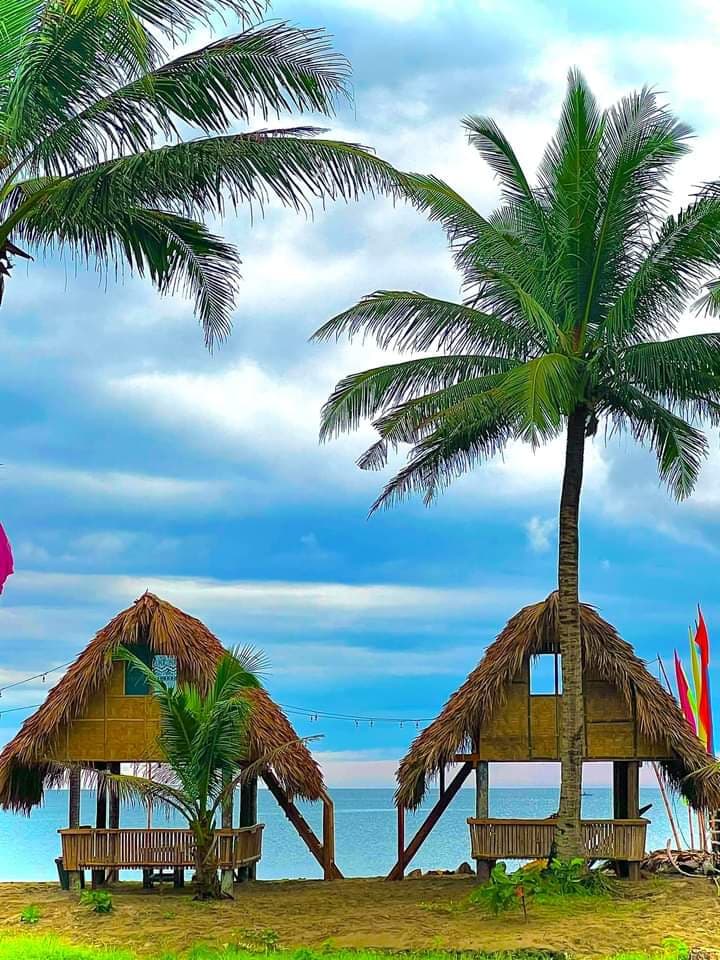 Owaia Coast Beach Resort
