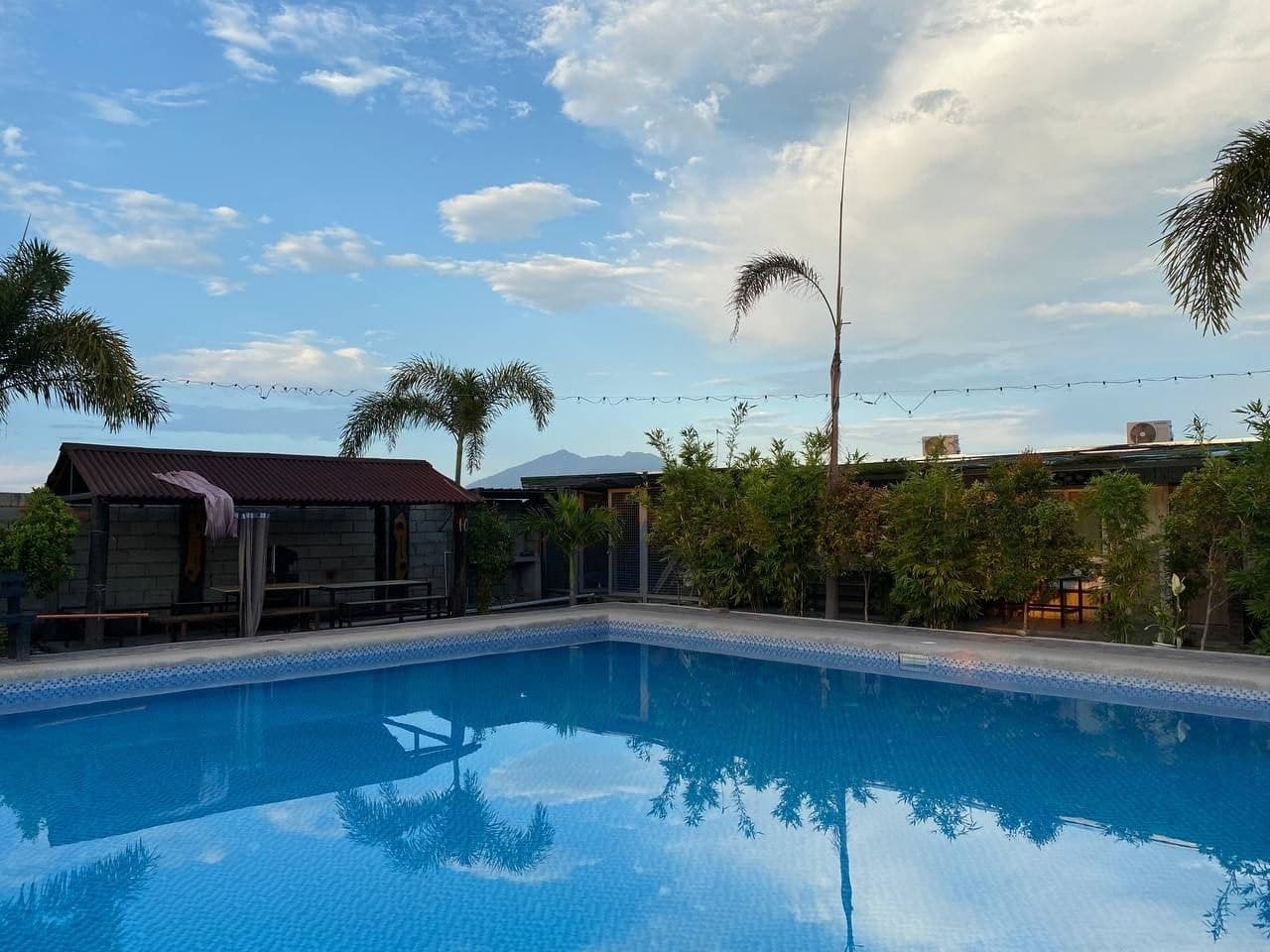 TRES Maria's Resort and Villas