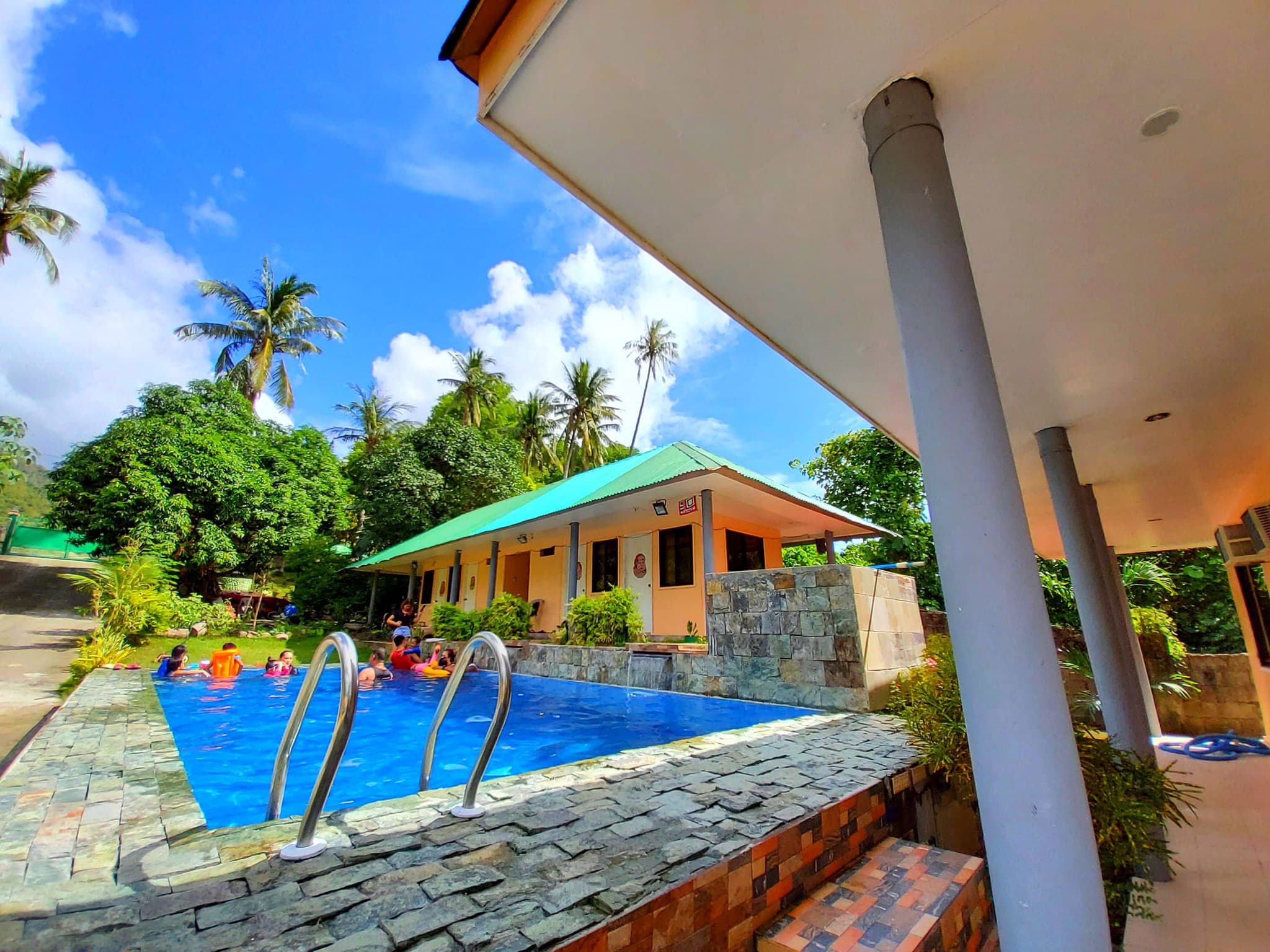 JoVillena Beach Resort Lobo Batangas