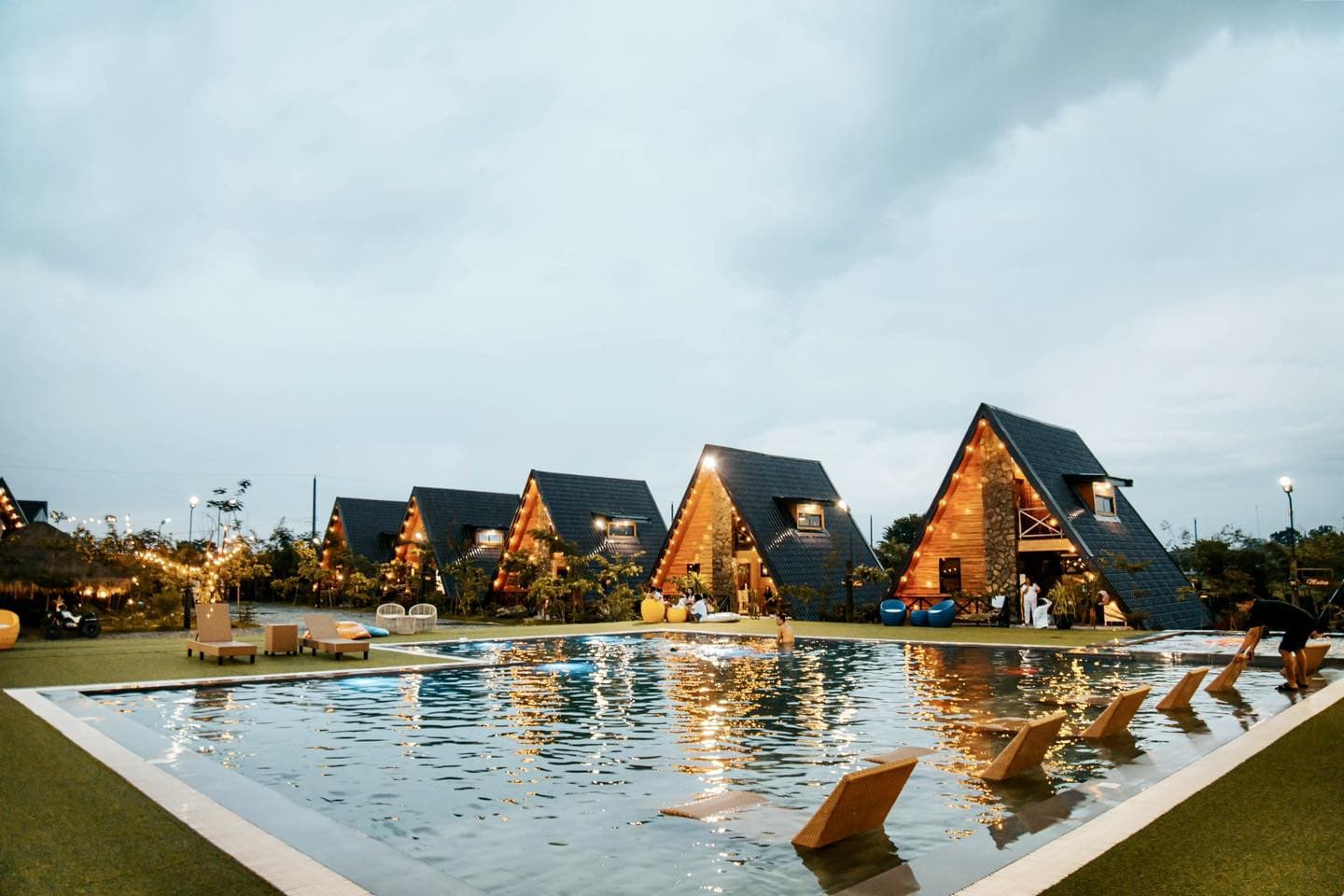 Purico’s Cabin Resort