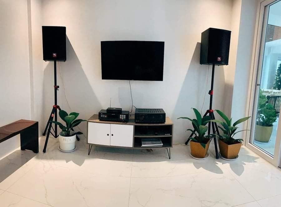 Gallery 3