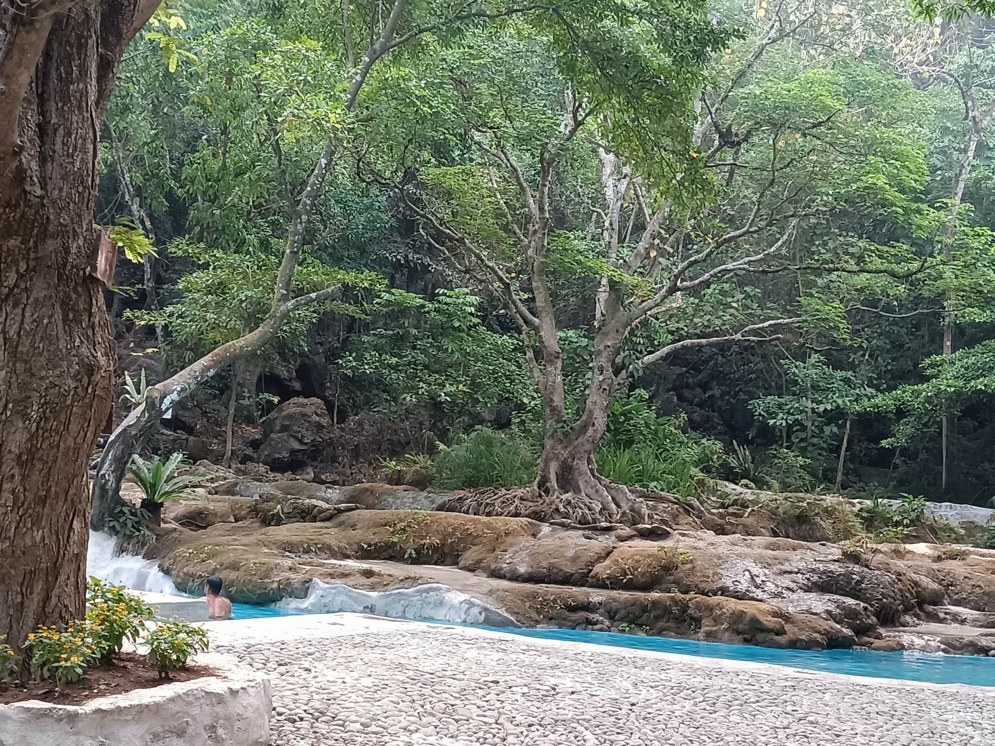 Paglitaw Spring Resort