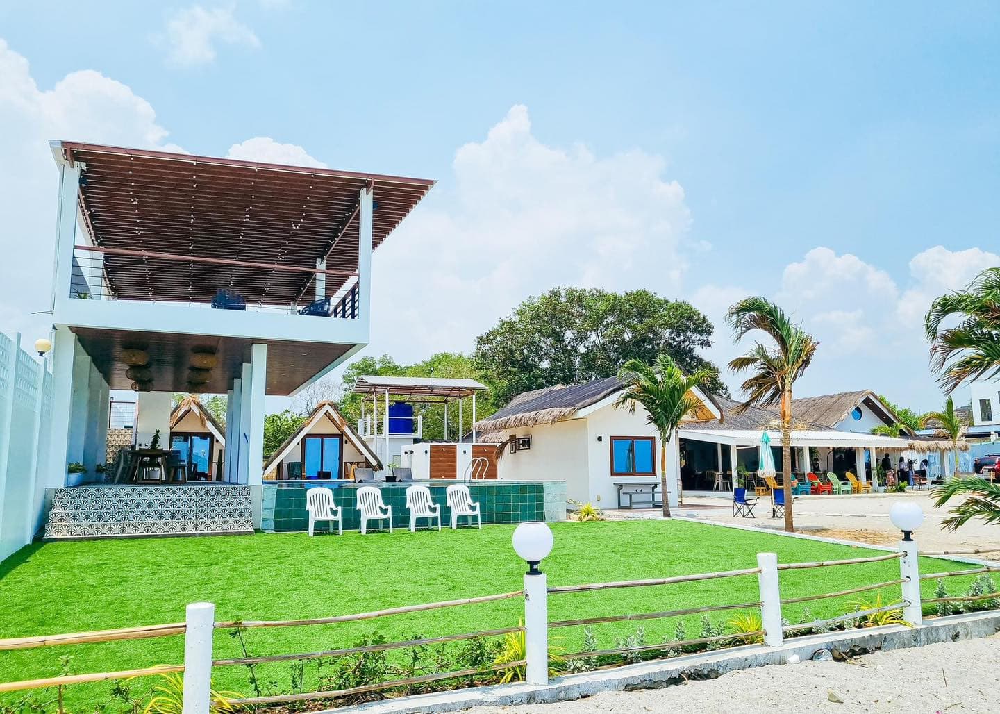 Balay Angkan Beachfront Villas Zambales