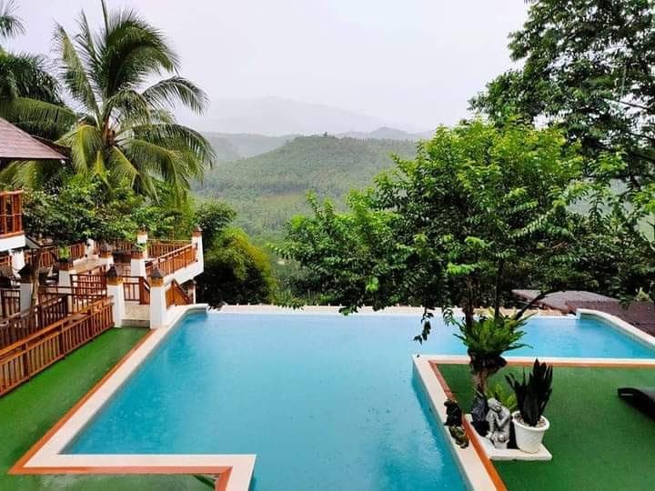 Sitio Maupot Family Resort
