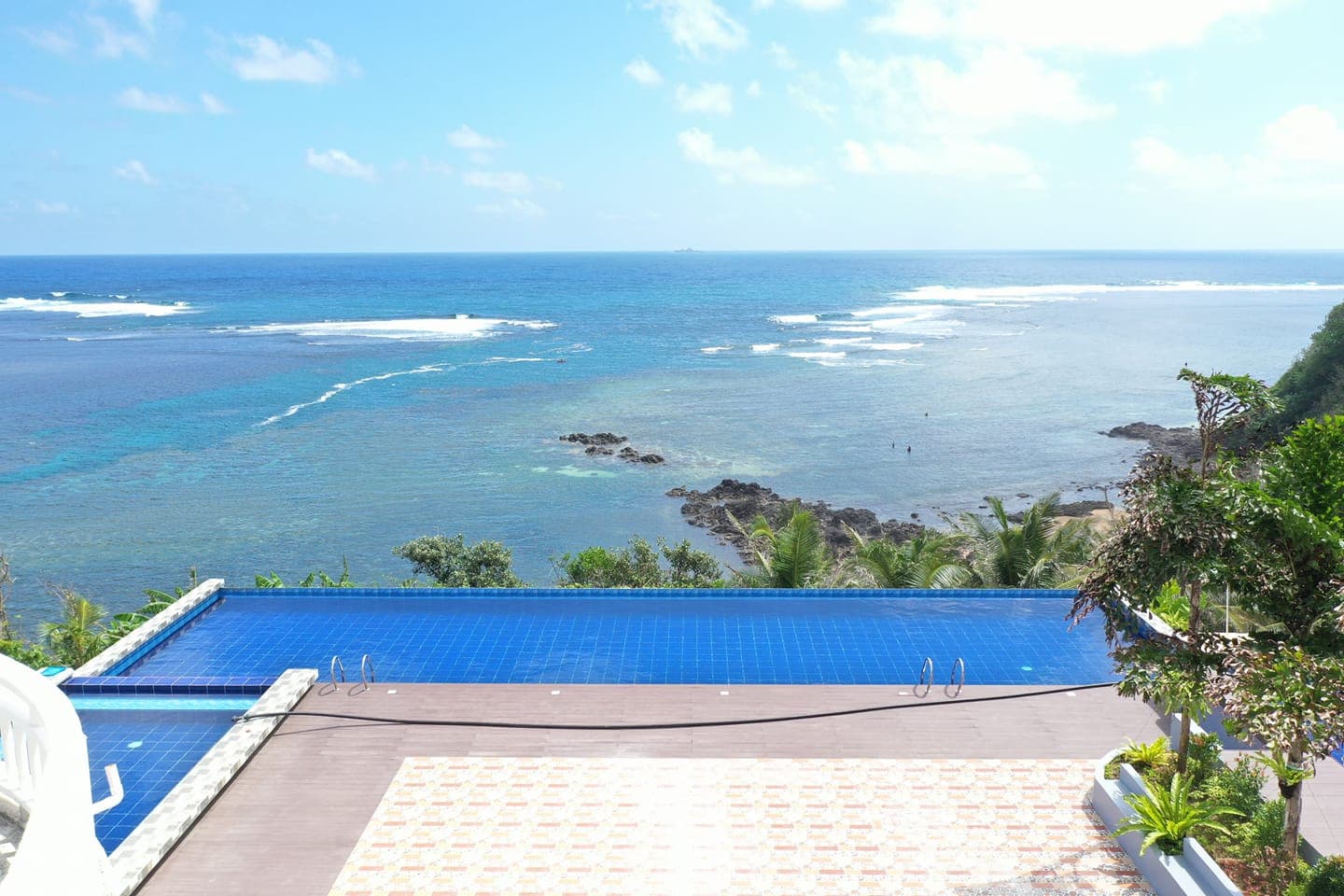 Catanduanes Halfway Resort Hotel