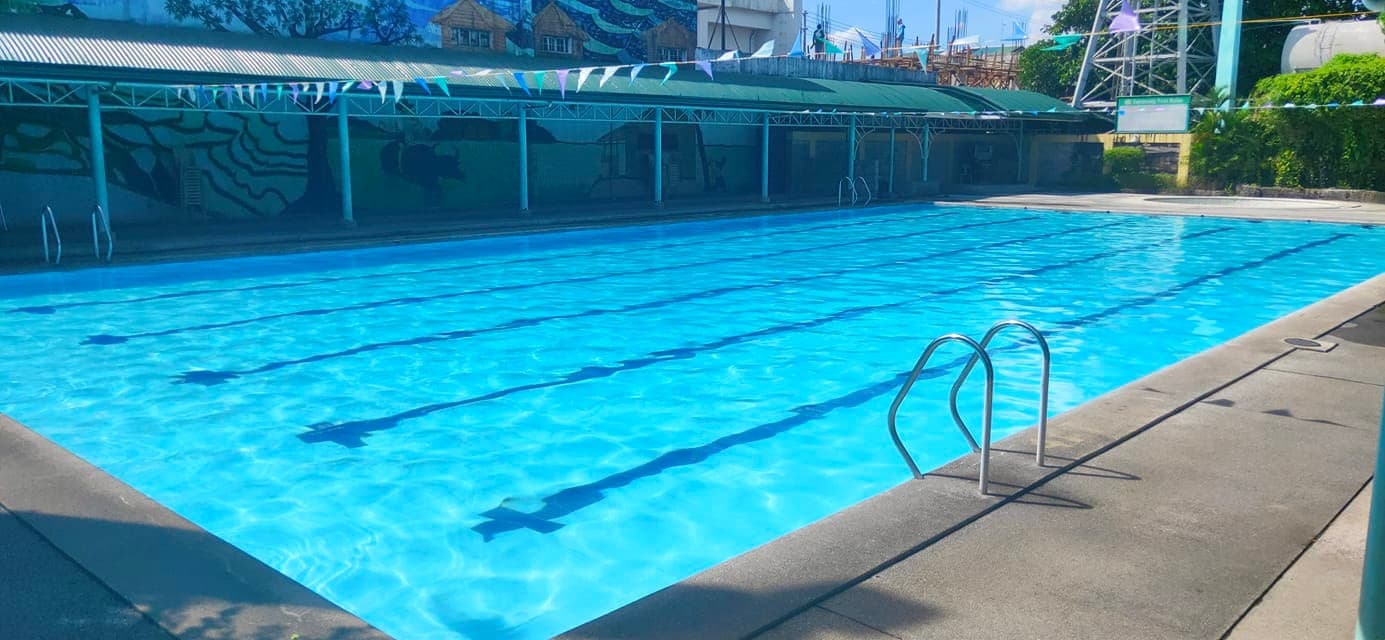 Patio Isabel Swimming Pool