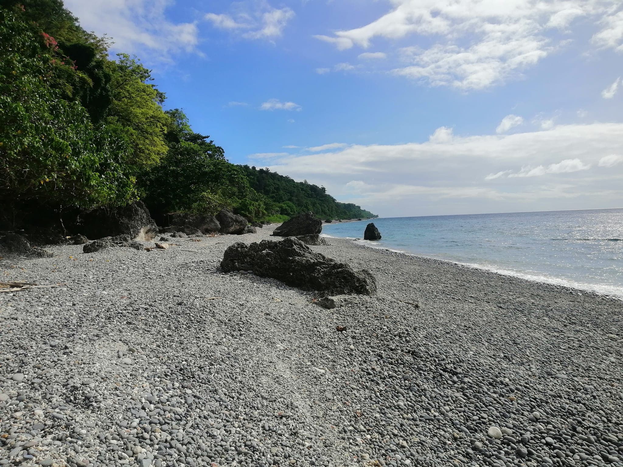 MAKK Kubo House Beach Resort