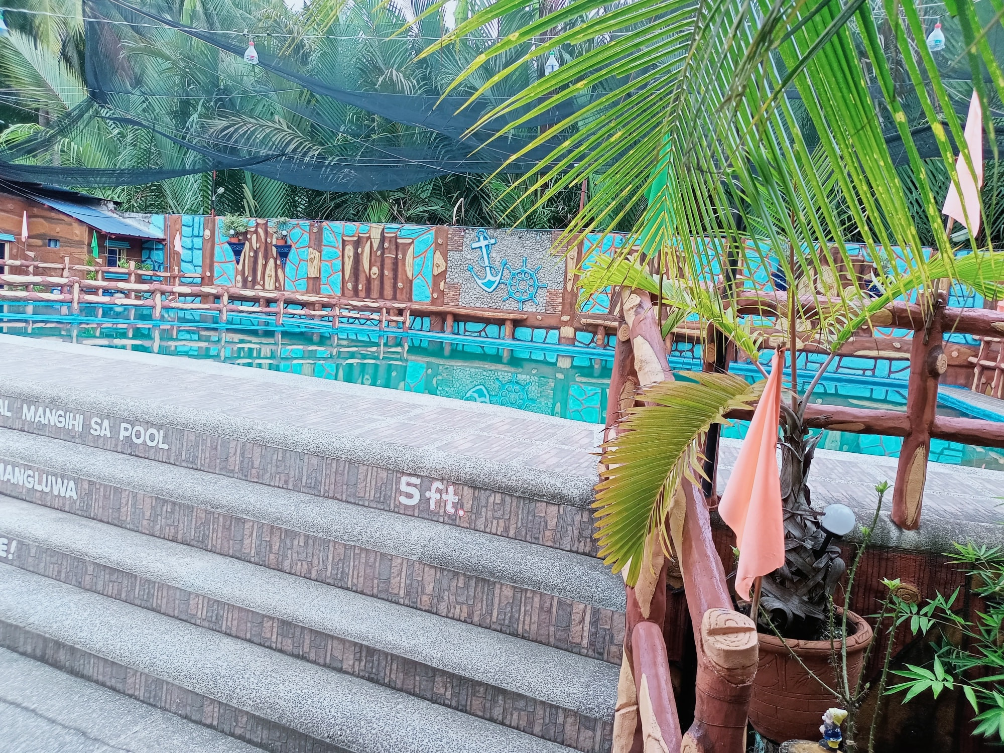 Escanilla Beach Resort and Swimming Pool