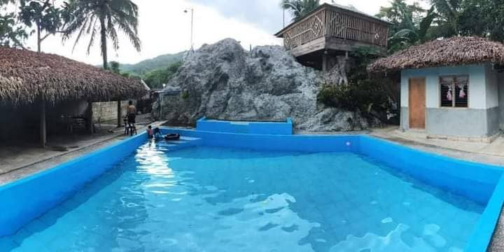 JLO's Resort Dingalan Aurora