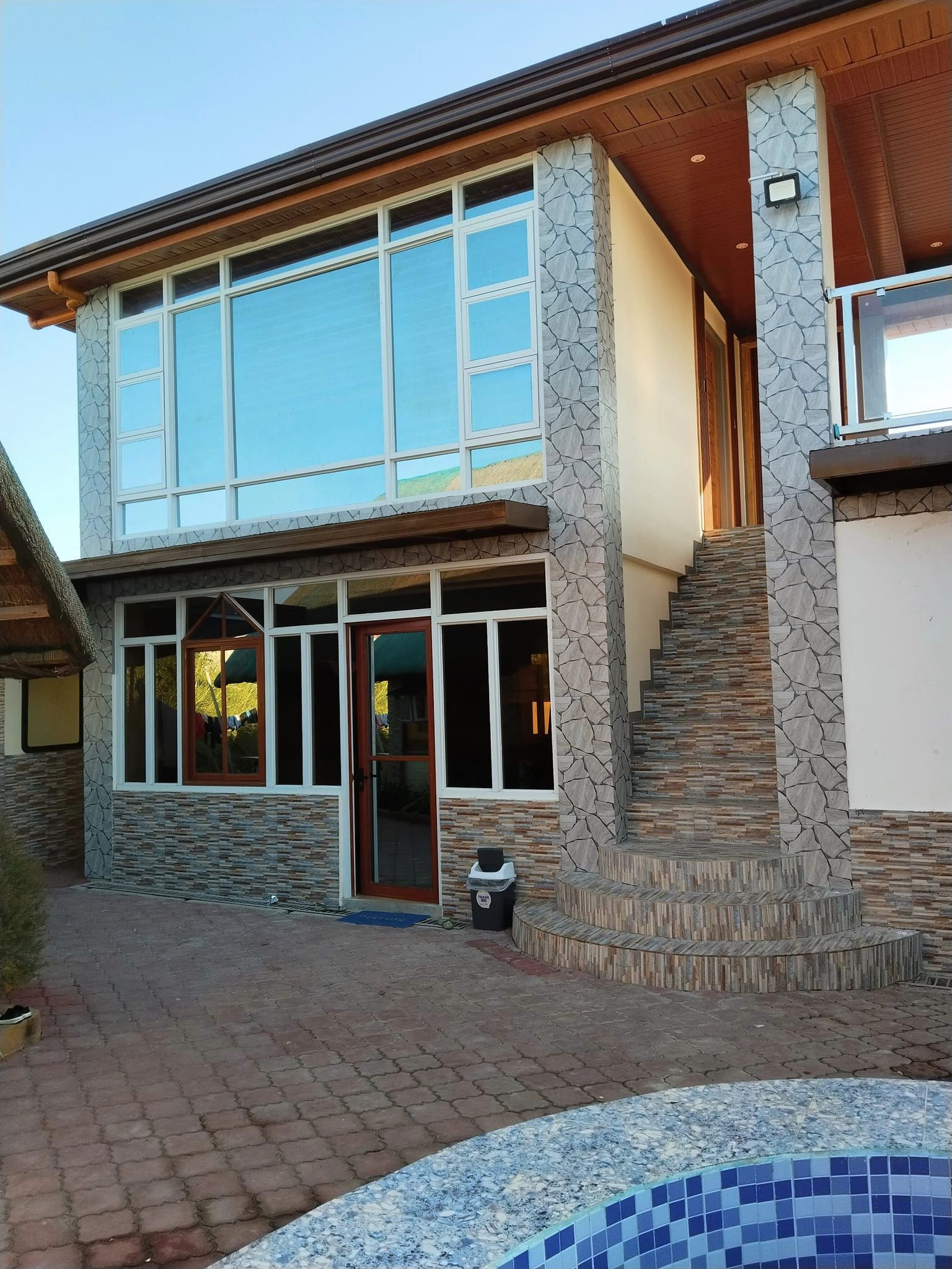 TRAMONTO BAYWALK BEACH RESORT